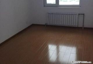 任兴家园21楼4室180平木地板 热水器 整体厨房1600元 - 济宁28生活网 jining.28life.net