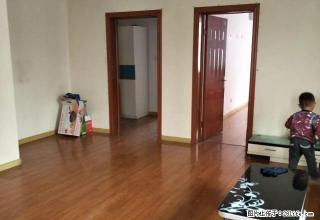 《电梯精装出租1300每月》空调2台 液晶电视真实图 - 济宁28生活网 jining.28life.net